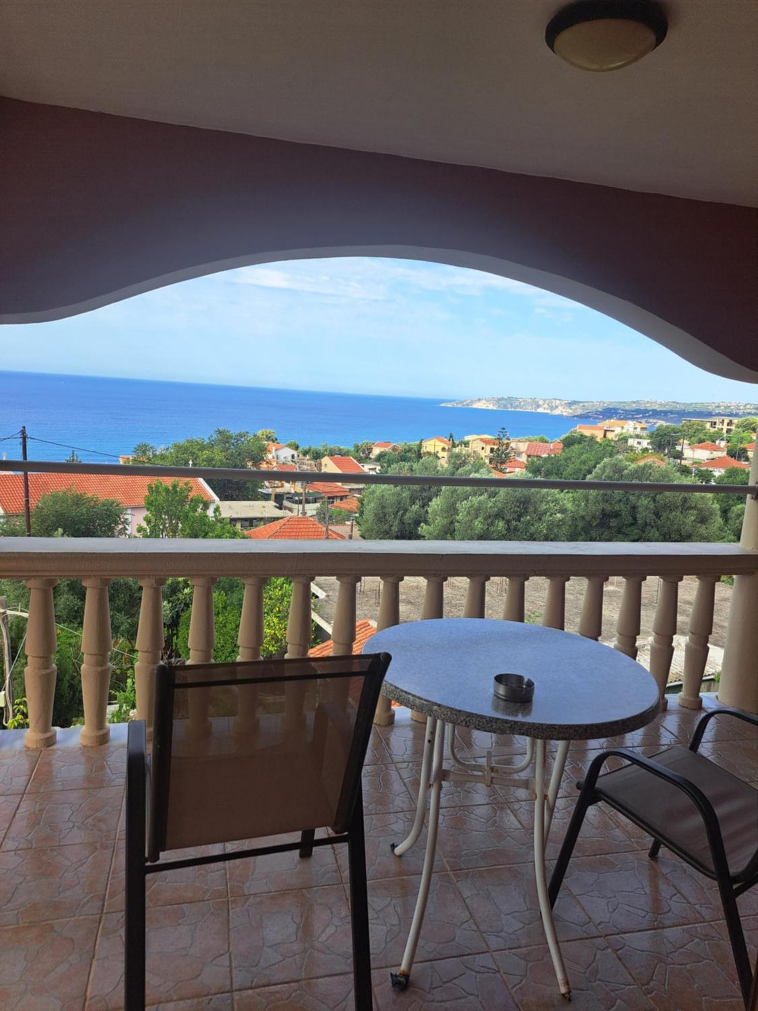 Marinos Studios At Lourdata Village Buitenkant foto