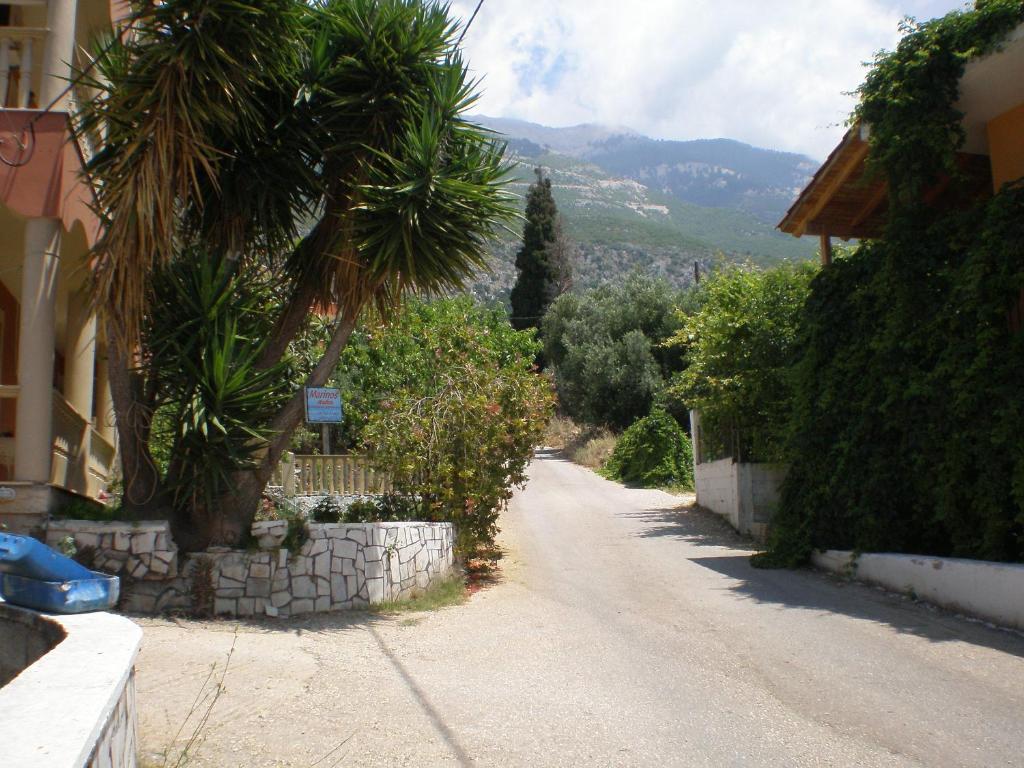 Marinos Studios At Lourdata Village Buitenkant foto