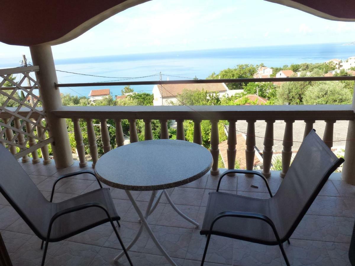Marinos Studios At Lourdata Village Buitenkant foto