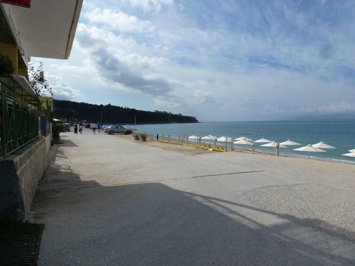 Marinos Studios At Lourdata Village Buitenkant foto